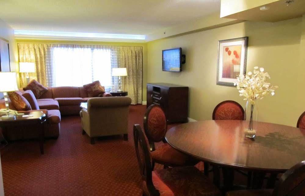 לאס וגאס Suites At Jockey Club מראה חיצוני תמונה